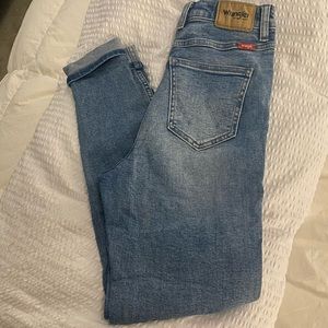 New Wrangler Hi Pins